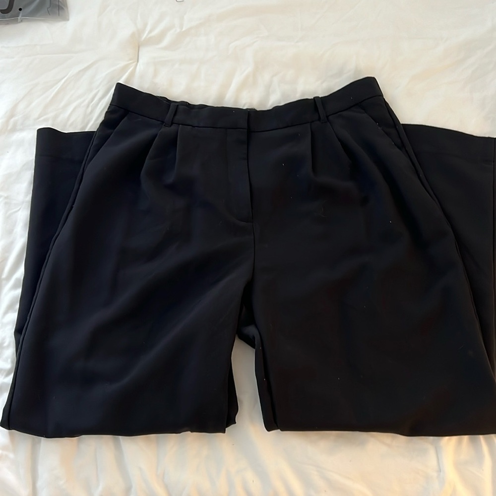 Black trousers